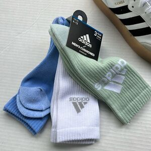 NWT Adidas Men’s Cushioned Crew Socks - 3 Pair Pack (Blue/White/Green)